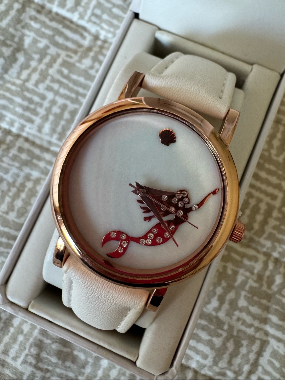 Brand New in Box Bay Studio White Watch with Mermaid Dial